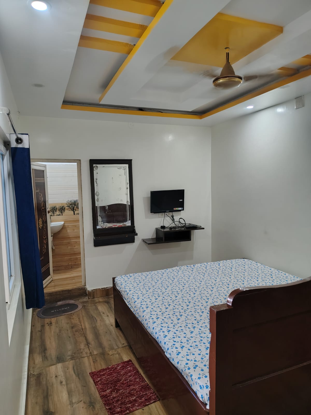 Double Bed Non-AC Room